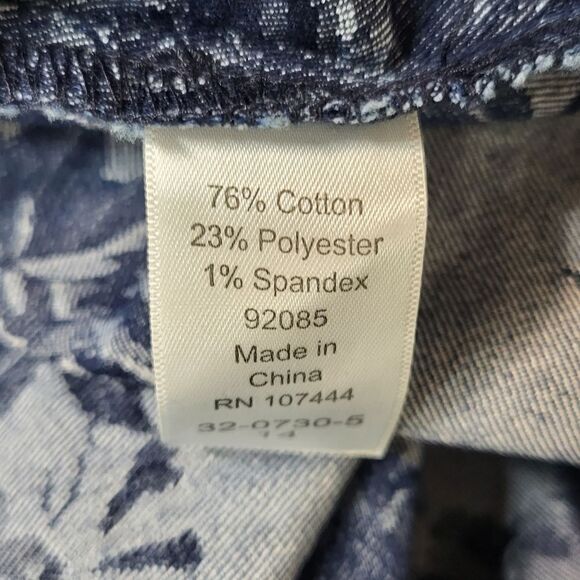 Plus Size Jessica London Blue Denim Flowered Skirt - Picture 7 of 8